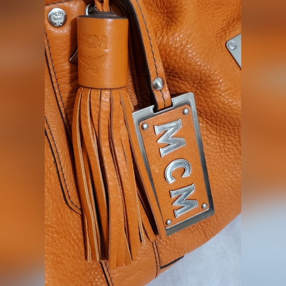 MCM Orange Leather Duffle/Weekender Bag - Picture 8 of 16